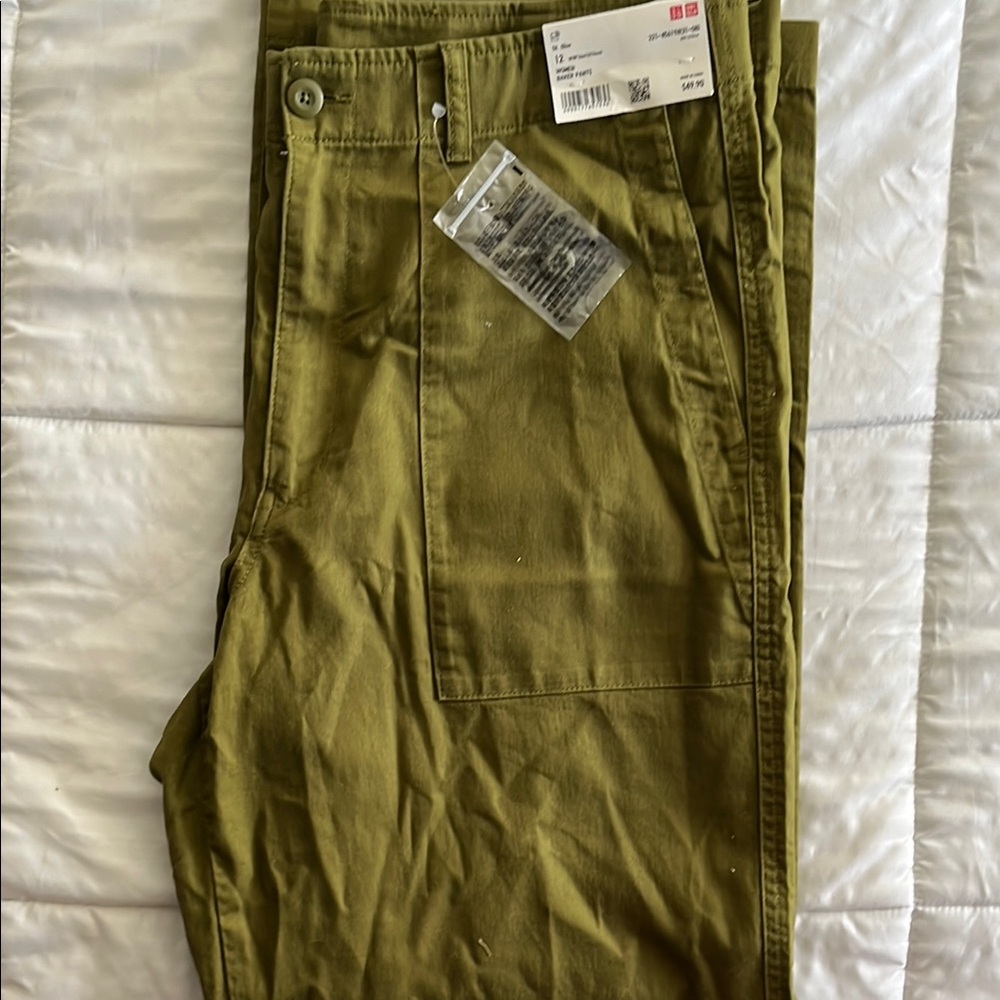 Uniqlo-Olive Green Pants NWT